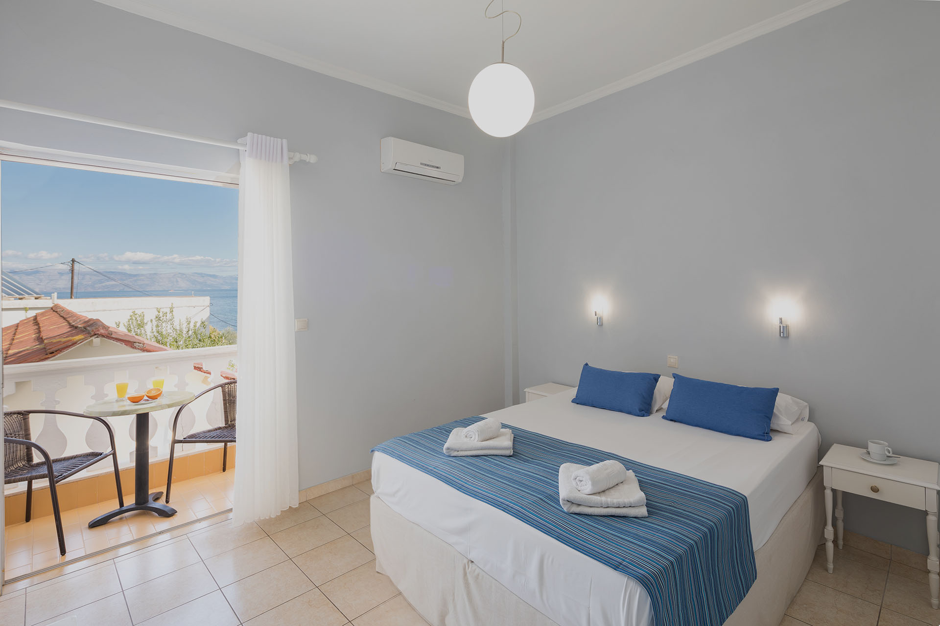 Accommodation for couples in Corfu